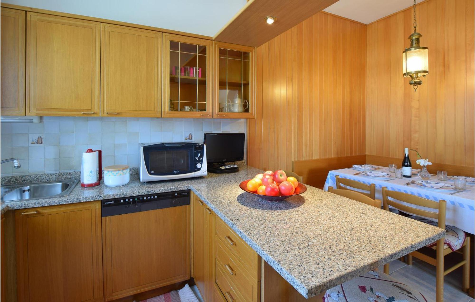2 Bedroom Cozy Apartment In 그라도 외부 사진